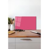 Pembe Renk Cam Kesme Tahtası, Silikon Ayaklı, Isıya Kırılmaya Dayanıklı, Sunum Kesim Tablası - 23 x 35 cm