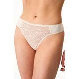 Penti Krema Pembesi Essentials Tanga