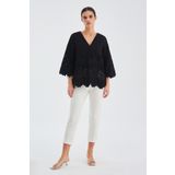 Peraluna HİROMİ BLOUSE %100 Pamuk V Yaka 3/4 Çan Kol Yazlık Kadın Bluz Siyah