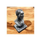 Peramari Dekoratif Polyester Atatürk Büstü | 17 cm | Gümüş Eskitme | Anlamlı Masaüstü Dekor | Gri 17 x 21