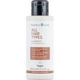 Perfect Shine All Hair Types Tüm Saçlar Için Kamelya Yağı ve Yeşil Havyar Özlü Besleyici Şampuan 100ML - Beyaz