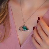 Peridot Taşlı Gümüş Otantik Kolye