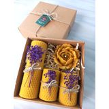 Petekoğlu Balmumu Mum Dekoratif Hediye Kutusu 4 Lü Set Doğal Petek Beeswax Candle Açmış Gül (Mor Süslenmiş açmış gül)