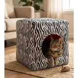 Petzen Bio Sand Biosand Pati Desenli Üç Fonksiyonlu Kedi Yatağı Zebra De Zebra - Beyaz