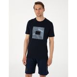 Pierre Cardin Erkek Lacivert Regular Fit Isıya Duyarlı Renk Değiştiren Baskı Çerçeveli Tişört 50302622-VR033