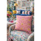 Pilloveland Punch Nakışlı Kırlent Kılıfı - 43*43 Cm - Şeker Pembe Papatya - PNK001