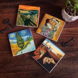 Pinecone Stone Dalí Belleğin Azmi, Van Gogh Selvili Yol, Çığlık, Klimt Aile Kucaklama Taş Bardak Altlığı – 4’lü Set, 10x10 cm Dekoratif Masaüstü Koruyucu Doğaltaş Altlık |SC555|