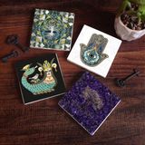 Pinecone Stone Hayat Ağacı, Şahmeran, Fatma Ana Eli (Hamsa) Taş Bardak Altlığı – 4’lü Set, 10x10 cm Dekoratif Masaüstü Koruyucu Doğaltaş Altlık |SC482|
