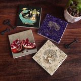Pinecone Stone Şahmeran, Hayat Ağacı, Nar Taş Bardak Altlığı – 4’lü Set, 10x10 cm Dekoratif Masaüstü Koruyucu Doğaltaş Altlık |SC254|