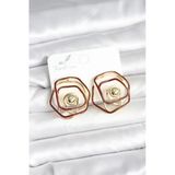 Pirinç Gold Renk Bordo Mineli Geometrik Gül Model Kadın Küpe 5886