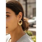 Pirinç Gold Renk Halka Sarmal Model Vintage Kadın Küpe - Tj-Bkp11640