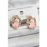 Pirinç Pembe Mineli İnci Detaylı Sanatsal Portre Model Gold Renk Kadın Küpe - EBJ250605W34601