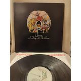 Plakperest Queen - A Day At The Races - 1976 Japonya Basım - 33 Lük Lp Plak Albüm Dönem Plak