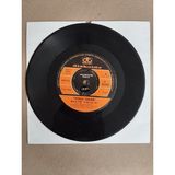 Plakperest Tanju Okan – Benim Halkım / Biz Doğuştan Sanatçıyız - 1975 Türkiye Basım 45 Lik Plak-Dönem Plak