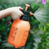 PlantaZee 1 Adet Bahçe Pompası Basınçlı Püskürtücü, Çim Yağmurlama, Su Mister, Herbisitler, Pestisitler, Gübreler, Bitkiler Çiçekler için Sprey Şişesi 2 Litre Kapasiteli - Rastgele Renk