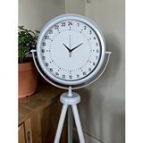 Platin Beyaz 24 Saat Göstergeli Tripod Ayaklı Saat