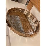 Plus Home Tepsi Ahşap ve Ayna Detaylı Yıldız Desen Yuvarlak Volanlı Model Renk Antik Eskitme Büyükboy Çap 40 cm - Eskitme Altın