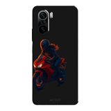 Poco F3 İle Uyumlu Siyah Red Rider Desenli Silikon Kılıf