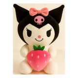 POLLYTOYS PELÜŞ OYUNCAKTA DÜNYA MARKASI Kuromi Çilekli 40 cm – Tatlı & Hediye Edilebilir Oyuncak