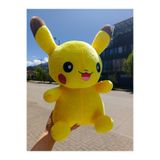 POLLYTOYS PELÜŞ OYUNCAKTA DÜNYA MARKASI Pikachu Uyku Arkadaşı Yastık 40cm - Yastık & Yumuşak