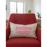 Positive Energy Yazılı Punch Kırlent Kılıfı - 30X50CM - Dekoratif Dikdörtgen Kırlent Kılıfı - 30 x 50 cm - Pembe