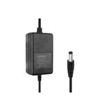 Powermaster WEKO 24 VOLT - 1 AMPER 5.5*2.5 UÇLU YERLİ ÜRETİM MASA TİPİ ADAPTÖR