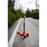 Pozart Pro Işıklı ve Katlanabilir LED Işıklı 3 Tekerlekli Çocuk Scooter 50KĞ Kapasite 3+Yaş - Kırmızı