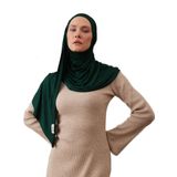 Pratik Premium Jersey Şal | Kolay Kullanımlı ve Şık Şal – Günlük Rahatlık (Çam Yeşili)