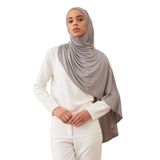 Pratik Premium Jersey Şal | Kolay Kullanımlı ve Şık Şal – Günlük Rahatlık (Gümüş)