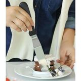 Profesyonel Eğik Pasta Sıvama Spatulası 31 cm – Kusursuz Kek ve Pasta Sıvama Keyfi