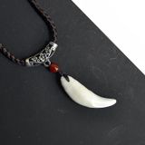 Profisher Doğal Tibet Beyaz Kurt Dişi Kolye Ayarlı Örgü İpli Metal Charm Boncuklu