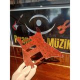 Puandorg Elektro Gitar Pickguard Alevli 11 Delik H/s/s Konfigürasyon 4-Ply Tortoise Shell Strat Pickguard - Kırmızı Sunburst