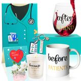 PUGED Hastalardan Önce Hastalardan Sonra Hastalar Hediye Seti 11oz Kahve Kupası 18oz Şarap Bardağı ve Mum Doktor Tıbbi Asistan Kadınlar için Hediyeler Hemşire Uygulayıcı Kadın Mezuniyet Hediyeleri