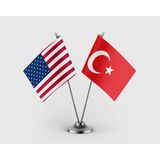 Punto Dizayn Amerika Bayrağı ve Türk Bayrağı Ikili Saten Masa Bayrağı Takımı