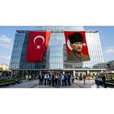 Punto Dizayn Askeri Üniformalı Atatür ve Türk Bayrağı Bayrak ve Türk Bayrağı Premium Raşel Kumaş 2'li Set 10X15 Metre ATA80