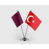 Punto Dizayn Katar ve Türkiye Bayrağı Ikili Saten Masa Bayrağı Takımı