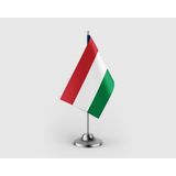 Punto Dizayn Macaristan Devleti Tekli Saten Masa Bayrağı Seti