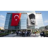 Punto Dizayn Siyah Beyaz Kalpaklı Atatürk Portresi Bayrak ve Türk Bayrağı Premium Raşel Kumaş 2'li Set 10X15 Metre ATA30