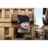 Punto Dizayn Üniformalı Kalpaklı Gazi Mustafa Kemal Atatürk Poster Bayrak Premium Raşel Kumaş 300X450CM ATA24
