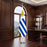 Punto Dizayn Uruguay Direkli - Altın Saçaklı Saten Makam Bayrağı Seti (Krom Direk)