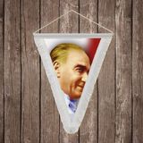 Punto Dizayn Yan Portre Atatürk Beyaz Saçaklı Üçgen Flama Bayrak Hatıra Flama ATA45