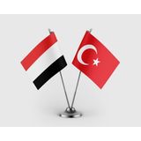 Punto Dizayn Yemen Bayrağı ve Türk Bayrağı Ikili Saten Masa Bayrağı Takımı