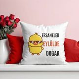 Qoeuyl Boutique Efsaneler Eylülde Doğar Baskılı Doğum Günü Hediyelik Elyaf Saten Dekoratif Yastık - 28 x 28 cm - Beyaz - Açık Mavi