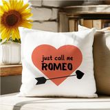 Qoeuyl Boutique Just Call Me Romeo Baskılı Eş Sevgili Romantik Hediyelik Elyaf Saten Dekoratif Yastık - 28 x 28 cm - Beyaz