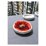 Qualitev 2 Adet Porselen Kıvrımlı Mini Fırın Kabı Küçük Boy Sunum Tabak Meze Salata Tabağı 14 cm Asimetrik