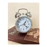 QUARTZ Büyük Boy Metal Çift Çanlı Fosforlu Işıklı Çalar Masa Saati (KASA ÇAPI: 8CM)