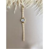 Quartz Retro Minimal Vintage Deri Kordon Kadın Kol Saati Kelebek Model - Krem