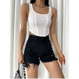 Qutta Beyaz Kare Yaka Fitilli Kadın Crop Bluz Polyester - Pamuk Korse Görünümlü Tasarım
