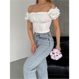 Qutta Kadın Beyaz Crop Bluz Straplez Yaka Balon Kol Büzgülü Polyester Karışımlı Dalgıç Kumaş