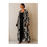 QYMOS PRIVE Siyah Beyaz Soyut Desenli Uzun Krep Şifon Kimono – Kuşaklı Yazlık Plaj Kaftanı, Oversize Salaş Kesim